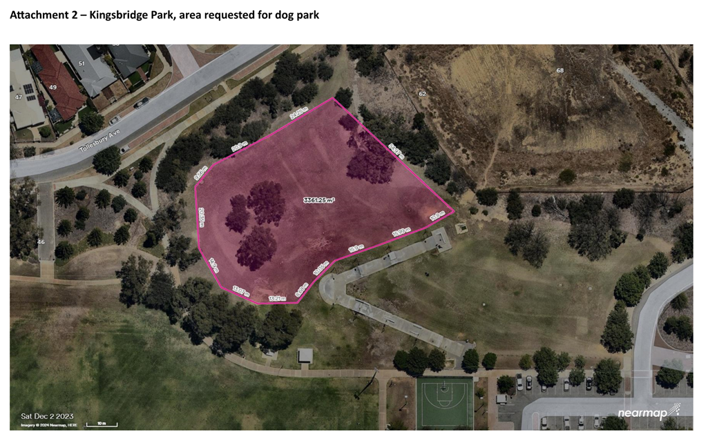 A aerial view of a park

Description automatically generated