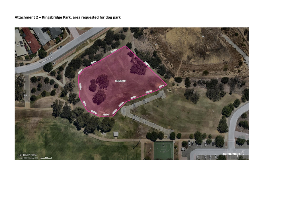 A aerial view of a park

Description automatically generated